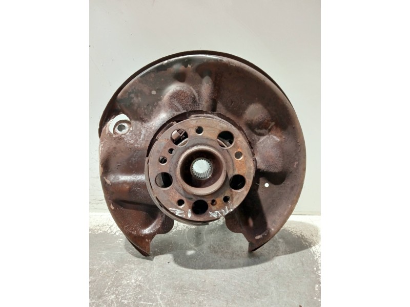 Recambio de mangueta trasera izquierda para mercedes clase clk (w208) coupe referencia OEM IAM A2021005  