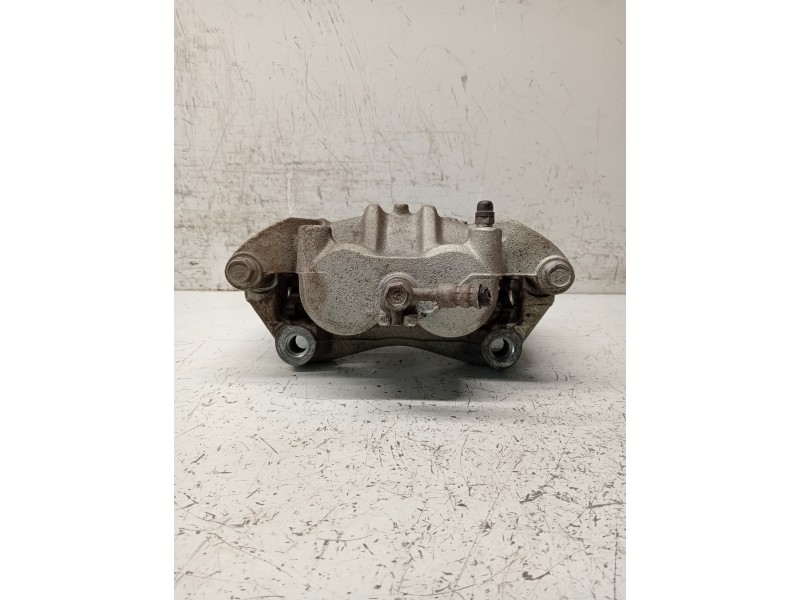 Recambio de pinza freno delantera derecha para nissan leaf referencia OEM IAM   