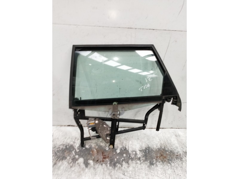 Recambio de elevalunas trasero izquierdo para audi a6 avant (4b5) referencia OEM IAM 4B0839753E  