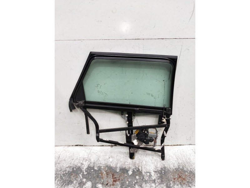 Recambio de elevalunas trasero izquierdo para audi a6 avant (4b5) referencia OEM IAM 4B0839753E  
