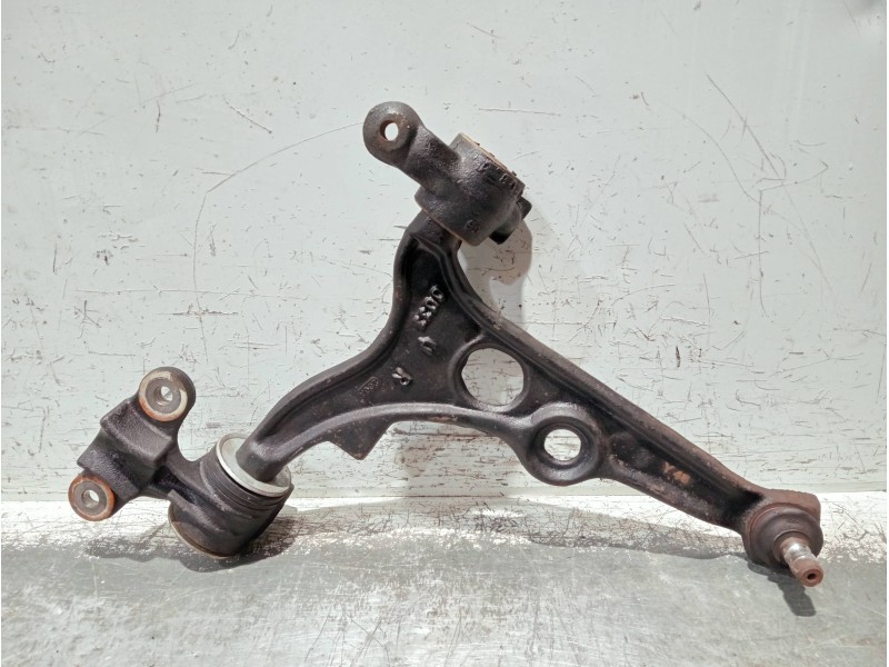 Recambio de brazo suspension inferior delantero derecho para peugeot expert kombi referencia OEM IAM   
