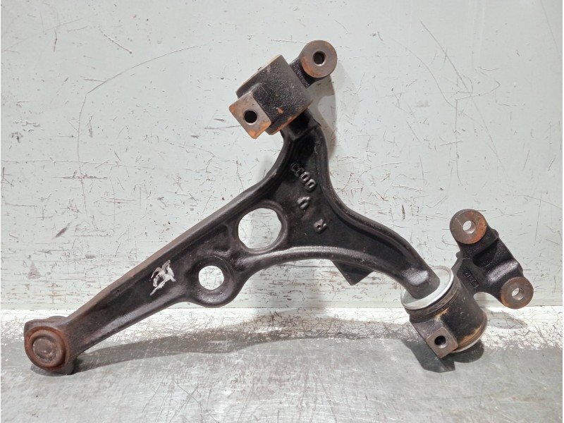Recambio de brazo suspension inferior delantero derecho para peugeot expert kombi referencia OEM IAM   
