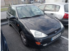 ford focus berlina (cak) del año 2001