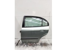 Recambio de puerta trasera izquierda para daewoo evanda referencia OEM IAM   4P