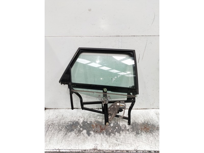 Recambio de elevalunas trasero derecho para audi a6 avant (4b5) referencia OEM IAM 4B9839745E  