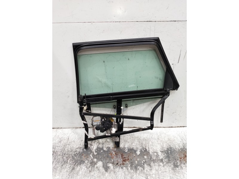 Recambio de elevalunas trasero derecho para audi a6 avant (4b5) referencia OEM IAM 4B9839745E  