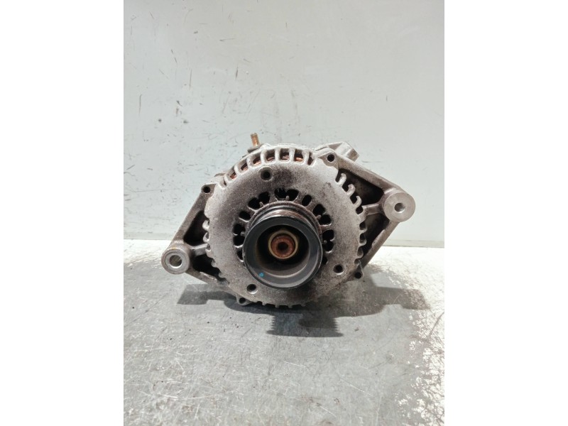Recambio de alternador para daewoo evanda referencia OEM IAM   