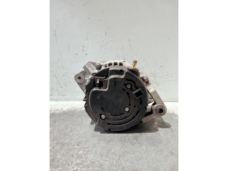 Recambio de alternador para daewoo evanda referencia OEM IAM   