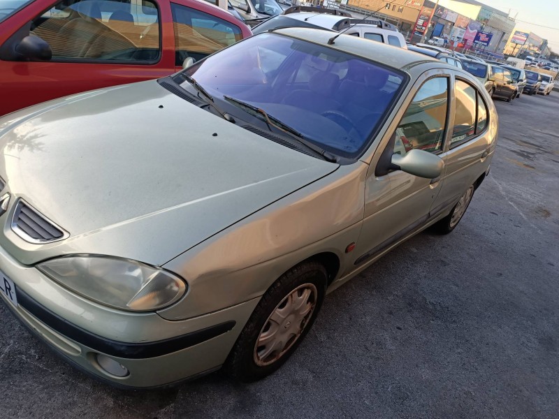 renault megane i fase 2 berlina (ba0) del año 2001