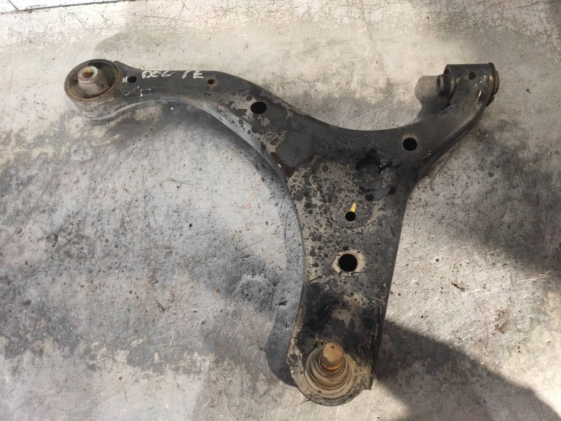 Recambio de brazo suspension inferior delantero izquierdo para hyundai santa fe (bm) 2.2 crdi style 4x4 referencia OEM IAM   545
