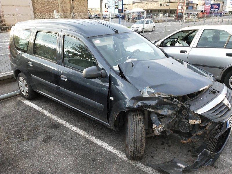 dacia logan mcv del año 2011