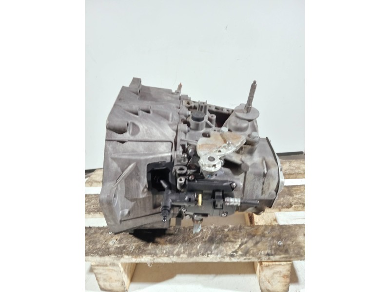 Recambio de caja cambios para peugeot 308 referencia OEM IAM 20EA01 0338316 6V