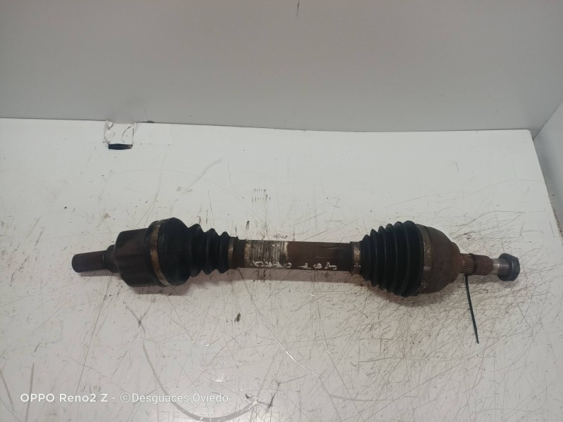 Recambio de transmision delantera izquierda para peugeot 407 st sport pack referencia OEM IAM 9647906880  