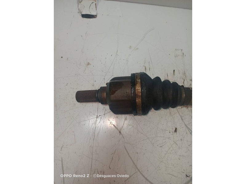 Recambio de transmision delantera izquierda para peugeot 407 st sport pack referencia OEM IAM 9647906880  