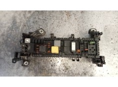 Recambio de caja reles / fusibles para mercedes clase a (w176) a 220 cdi blueefficiency (176.003) referencia OEM IAM A2465400240