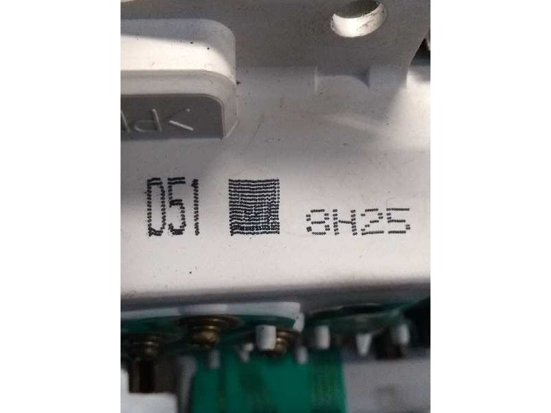 Recambio de cuadro instrumentos para hyundai sonata (y4) 2.0 16v cat referencia OEM IAM D51 8H25 