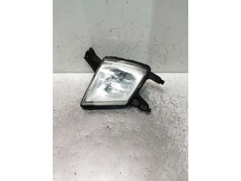 Recambio de faro antiniebla derecho para peugeot 407 referencia OEM IAM 9641945480  PATILLA ROTA