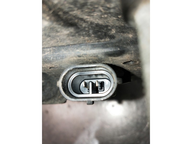 Recambio de faro antiniebla derecho para peugeot 407 referencia OEM IAM 9641945480  PATILLA ROTA