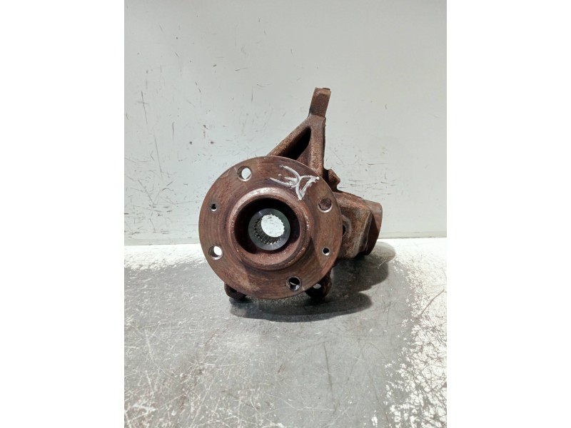 Recambio de mangueta delantera derecha para citroen xsara berlina referencia OEM IAM   