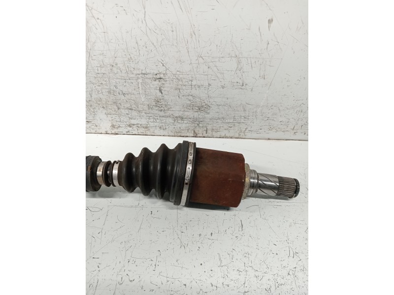 Recambio de transmision delantera izquierda para nissan x-trail (t30) referencia OEM IAM   