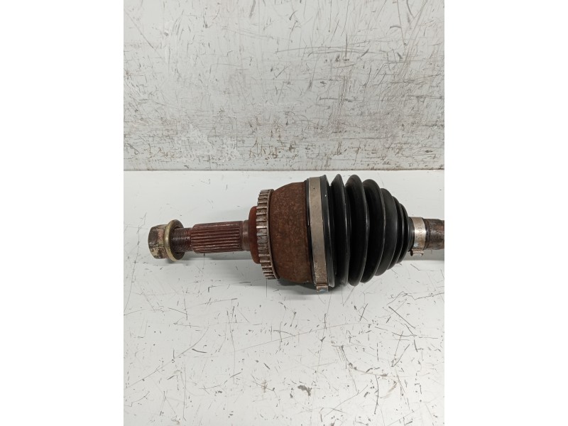 Recambio de transmision delantera izquierda para nissan x-trail (t30) referencia OEM IAM   