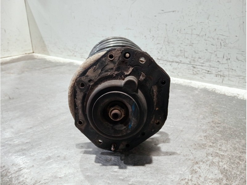 Recambio de amortiguador delantero izquierdo para citroen xsara berlina referencia OEM IAM 5630489380  