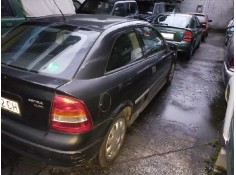 opel astra g berlina del año 2000 2