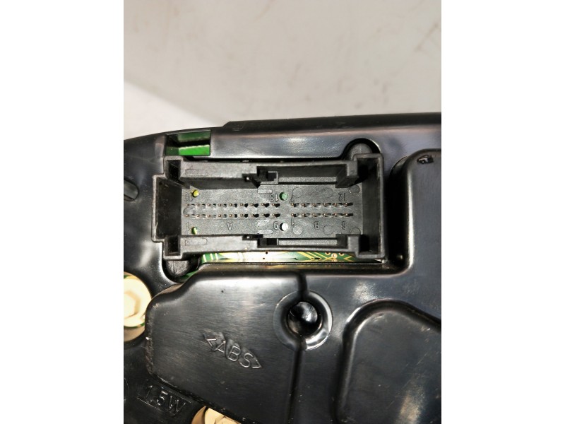 Recambio de cuadro instrumentos para mercedes clase clk (w208) coupe referencia OEM IAM 2085402611 110008901 