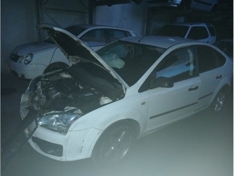 ford focus berlina (cap) del año 2005