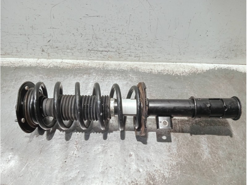 Recambio de amortiguador delantero izquierdo para chevrolet captiva referencia OEM IAM 824904009337 316761 36J29A