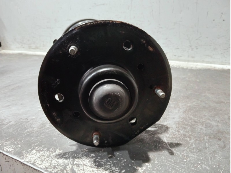 Recambio de amortiguador delantero izquierdo para chevrolet captiva referencia OEM IAM 824904009337 316761 36J29A