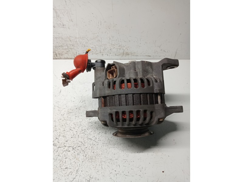 Recambio de alternador para nissan x-trail (t30) referencia OEM IAM   