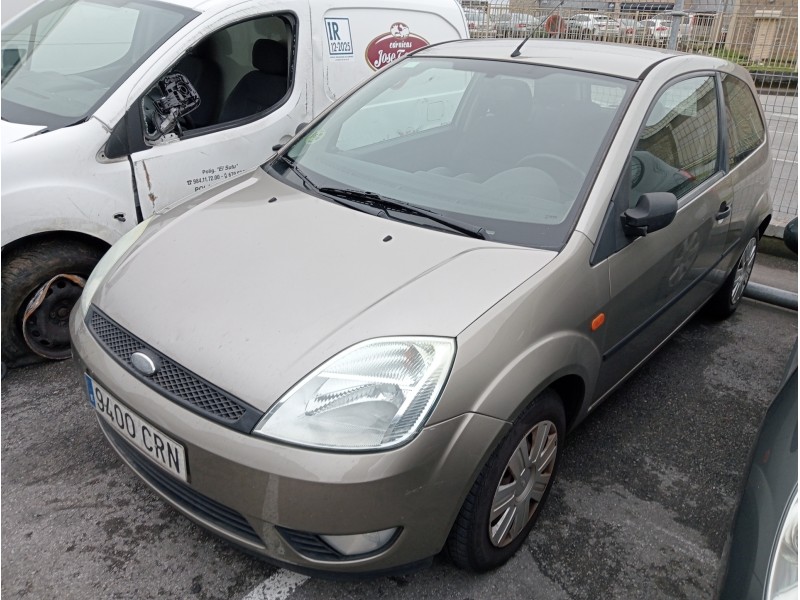 ford fiesta (cbk) del año 2004