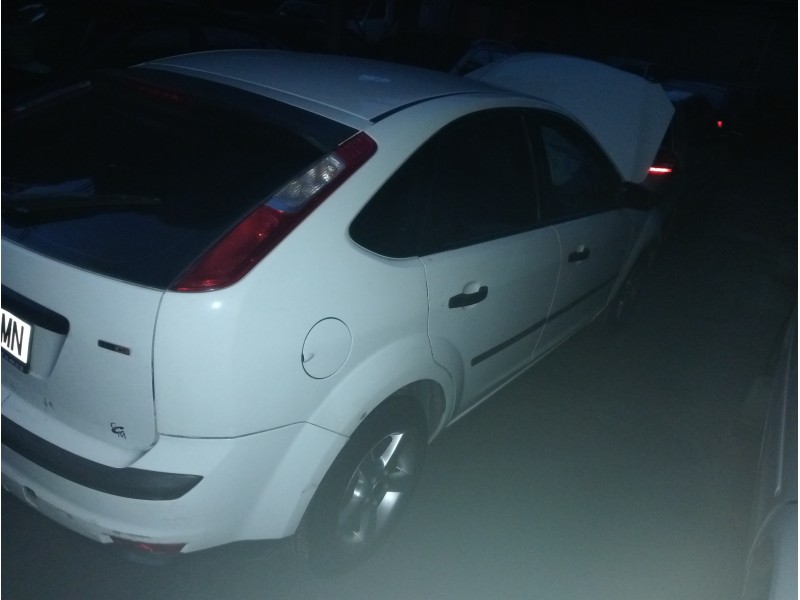 ford focus berlina (cap) del año 2005