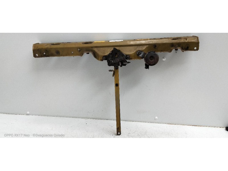 Recambio de panel frontal para toyota yaris (ncp1/nlp1/scp1) 1.4 d-4d linea luna referencia OEM IAM   