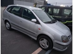 nissan almera tino (v10m) del año 2000