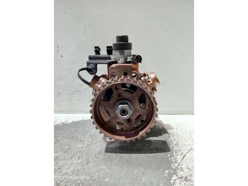 Recambio de bomba inyeccion para citroen c3 picasso referencia OEM IAM 9683703780A 0445010102 