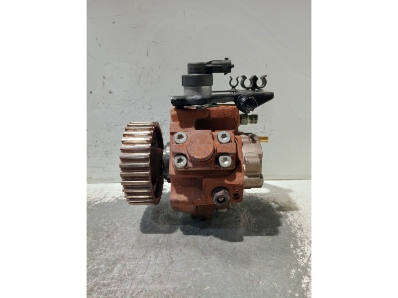 Recambio de bomba inyeccion para citroen c3 picasso referencia OEM IAM 9683703780A 0445010102 
