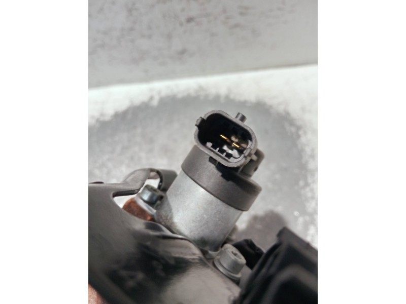 Recambio de bomba inyeccion para citroen c3 picasso referencia OEM IAM 9683703780A 0445010102 