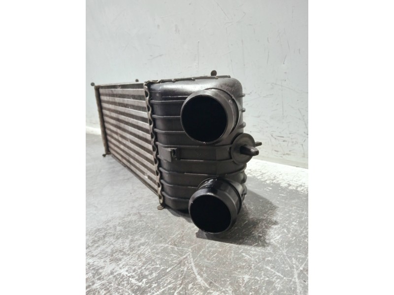 Recambio de intercooler para citroen c3 picasso referencia OEM IAM 9680275480 D8553006 
