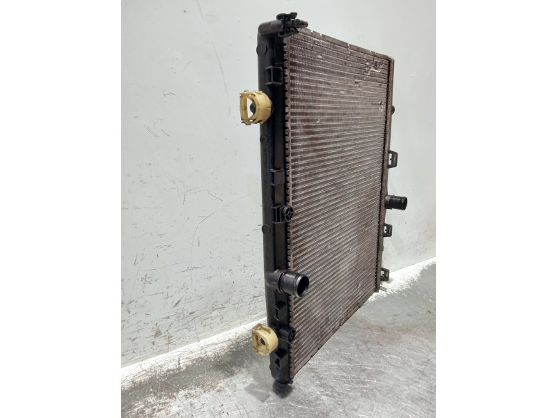 Recambio de radiador agua para citroen c3 picasso referencia OEM IAM 9685852680  