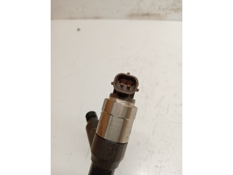 Recambio de inyector para opel astra k lim. 5türig referencia OEM IAM 55578075  DENSO