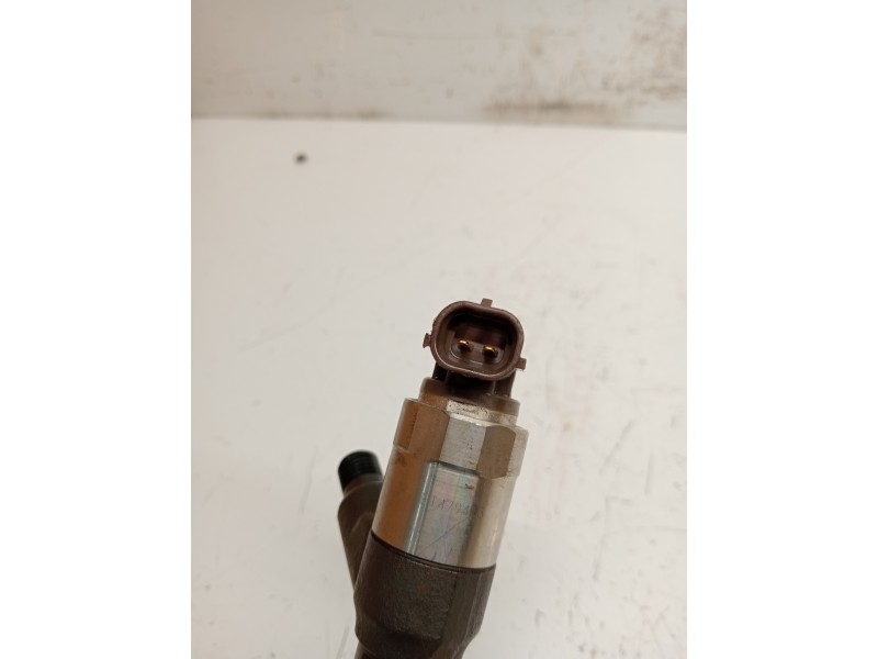 Recambio de inyector para opel astra k lim. 5türig referencia OEM IAM 55578075  DENSO