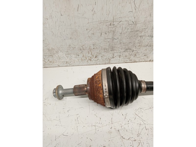 Recambio de transmision delantera derecha para volkswagen golf viii lim. (cd1) referencia OEM IAM 5Q0407272ED  