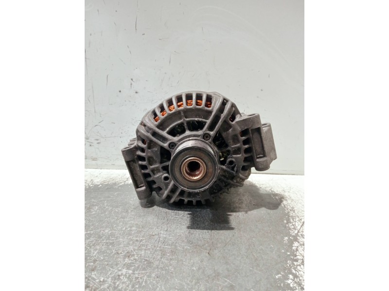 Recambio de alternador para mercedes clase e (w211) berlina referencia OEM IAM A6281540102 0124625017 