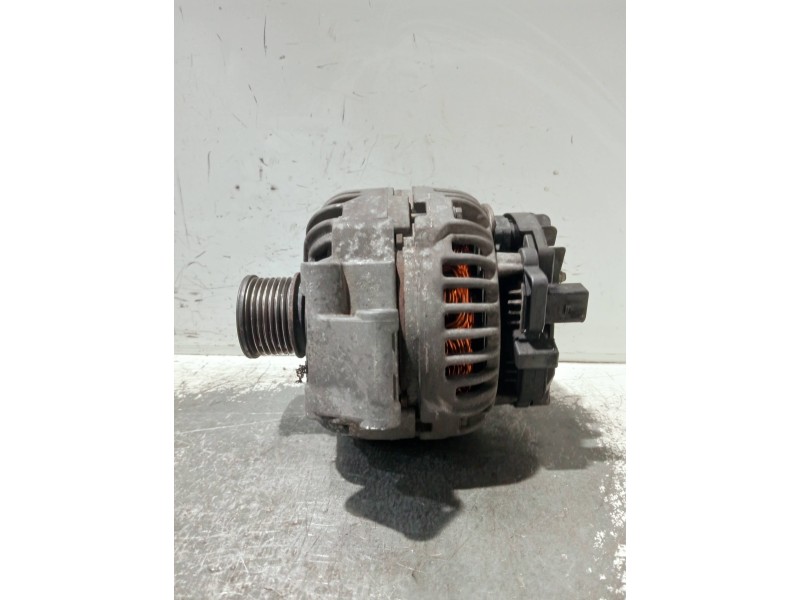 Recambio de alternador para mercedes clase e (w211) berlina referencia OEM IAM A6281540102 0124625017 