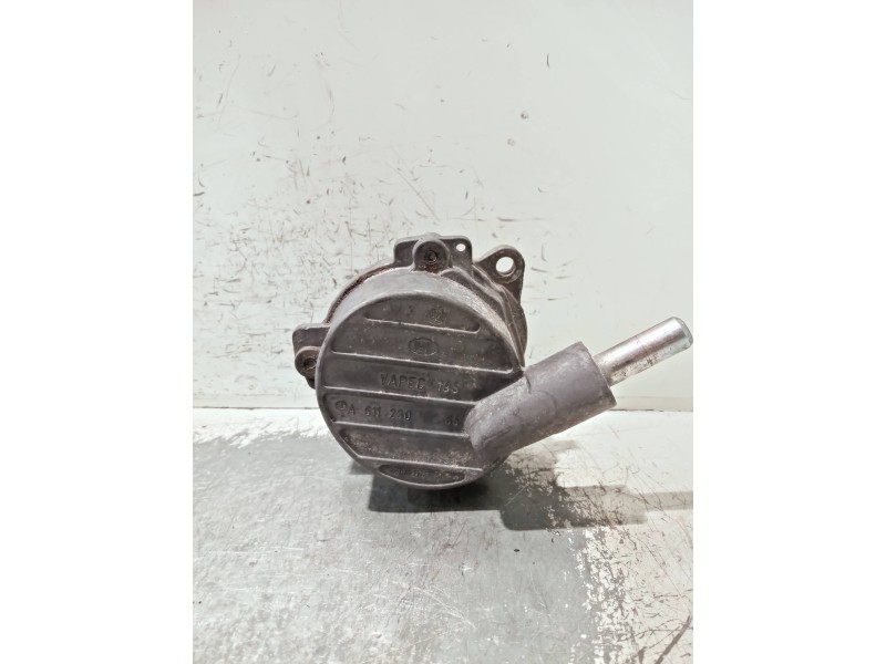Recambio de depresor freno / bomba vacio para mercedes clase e (w211) berlina referencia OEM IAM A6112300265  