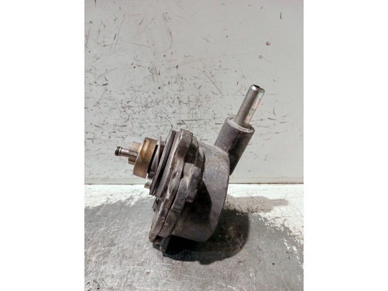 Recambio de depresor freno / bomba vacio para mercedes clase e (w211) berlina referencia OEM IAM A6112300265  