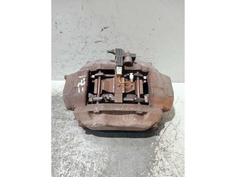 Recambio de pinza freno delantera izquierda para mercedes clase e (w211) berlina referencia OEM IAM 20704703  