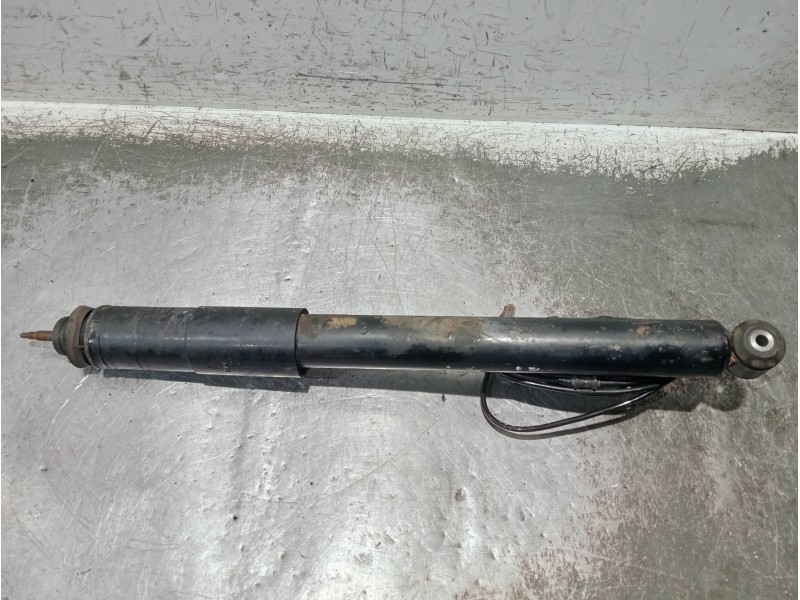 Recambio de amortiguador trasero izquierdo para mercedes clase e (w211) berlina referencia OEM IAM A2113260100  